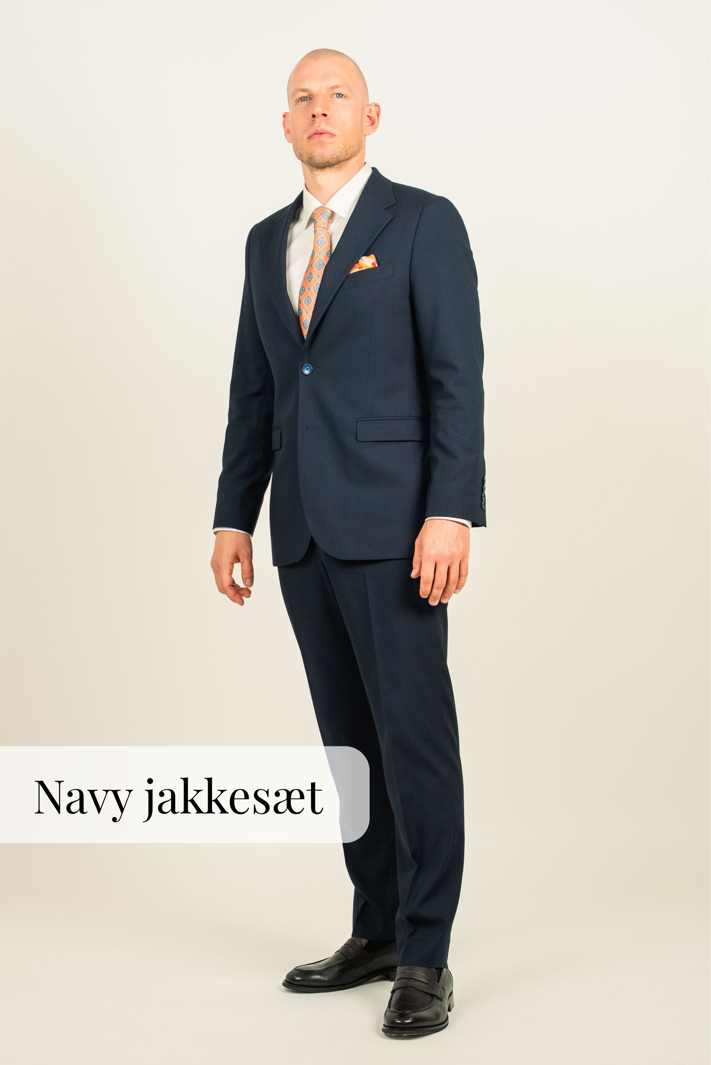 Jakkesæt + skjorte