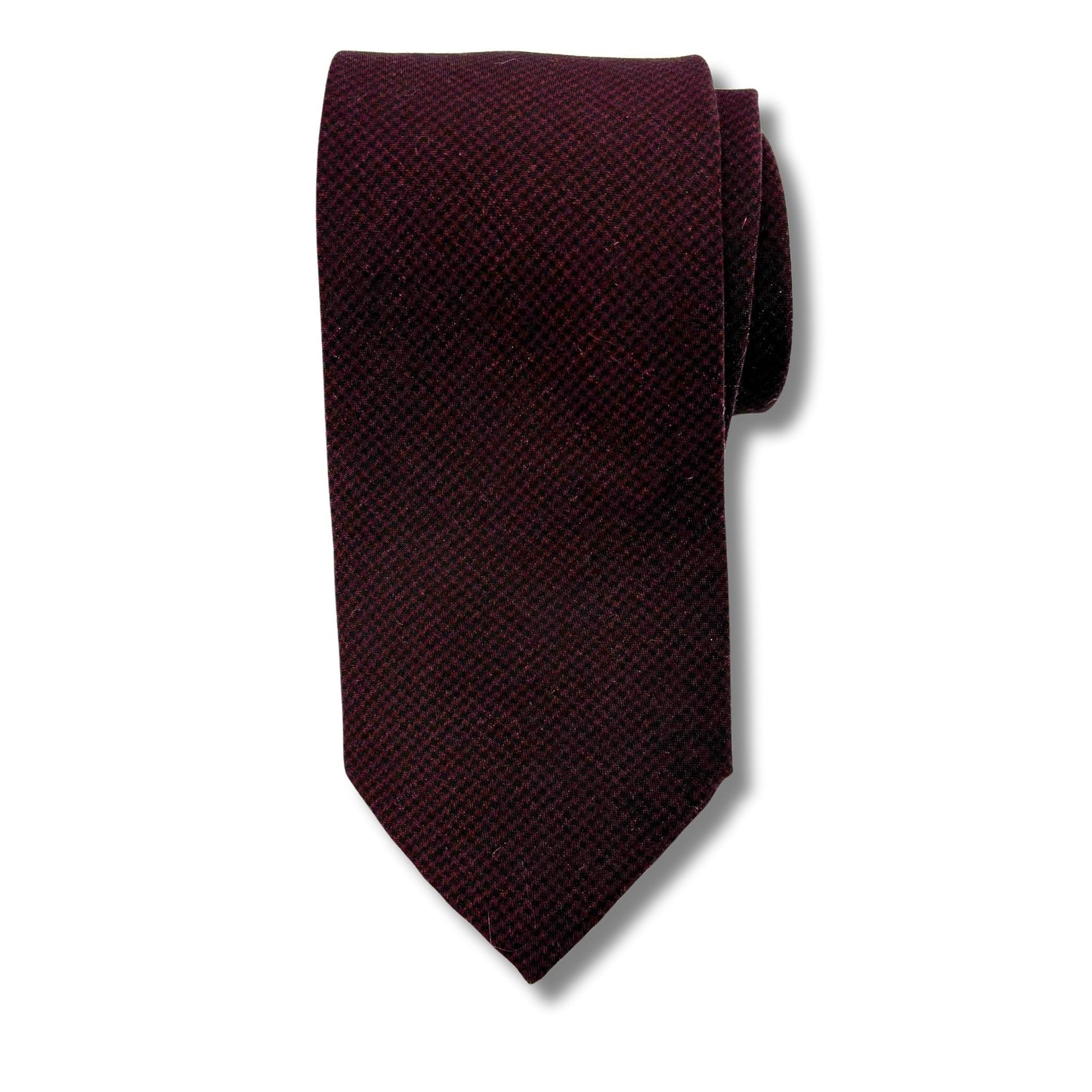 Slips, Vinrød tone-i-tone