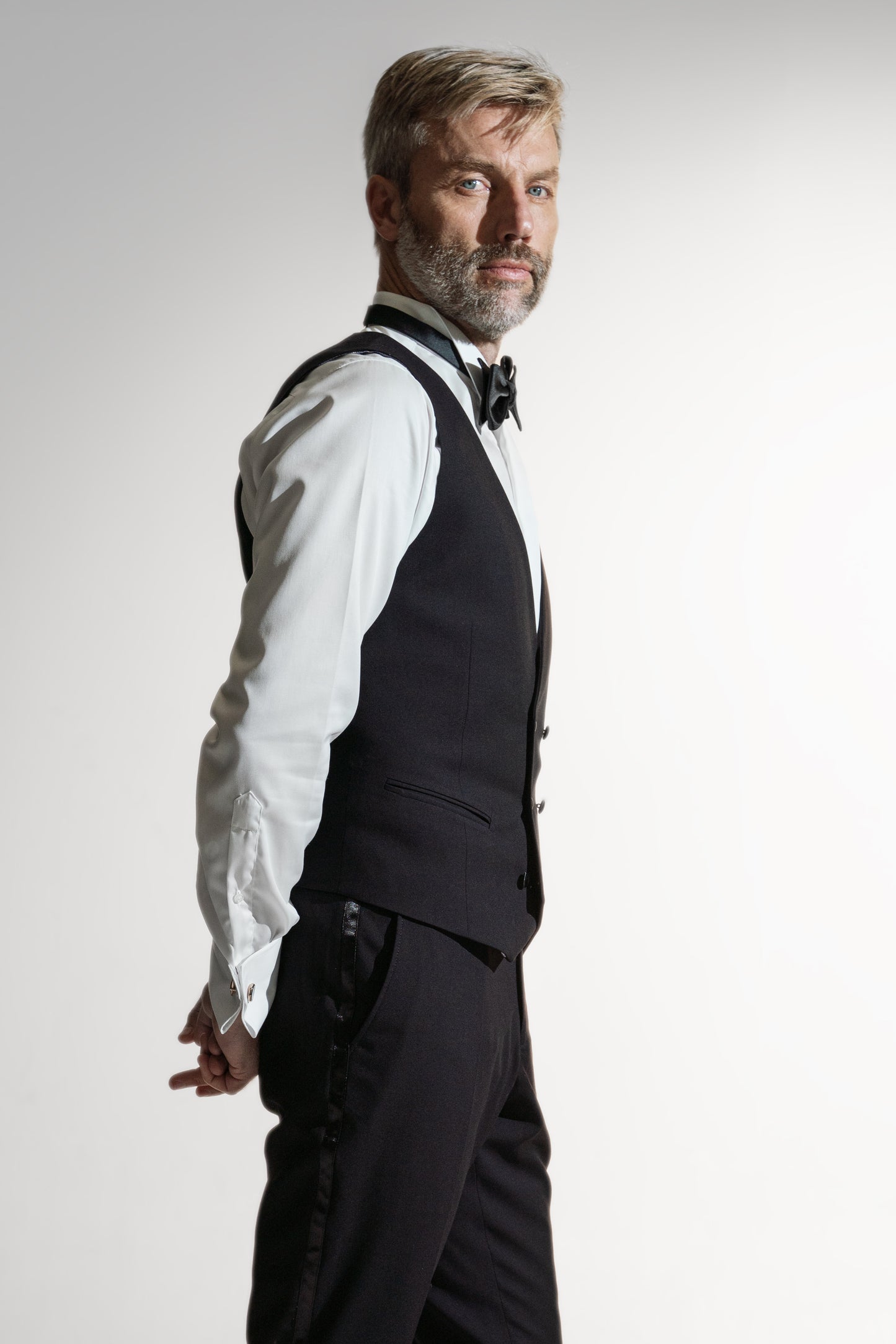 Aragon Nero Waistcoat