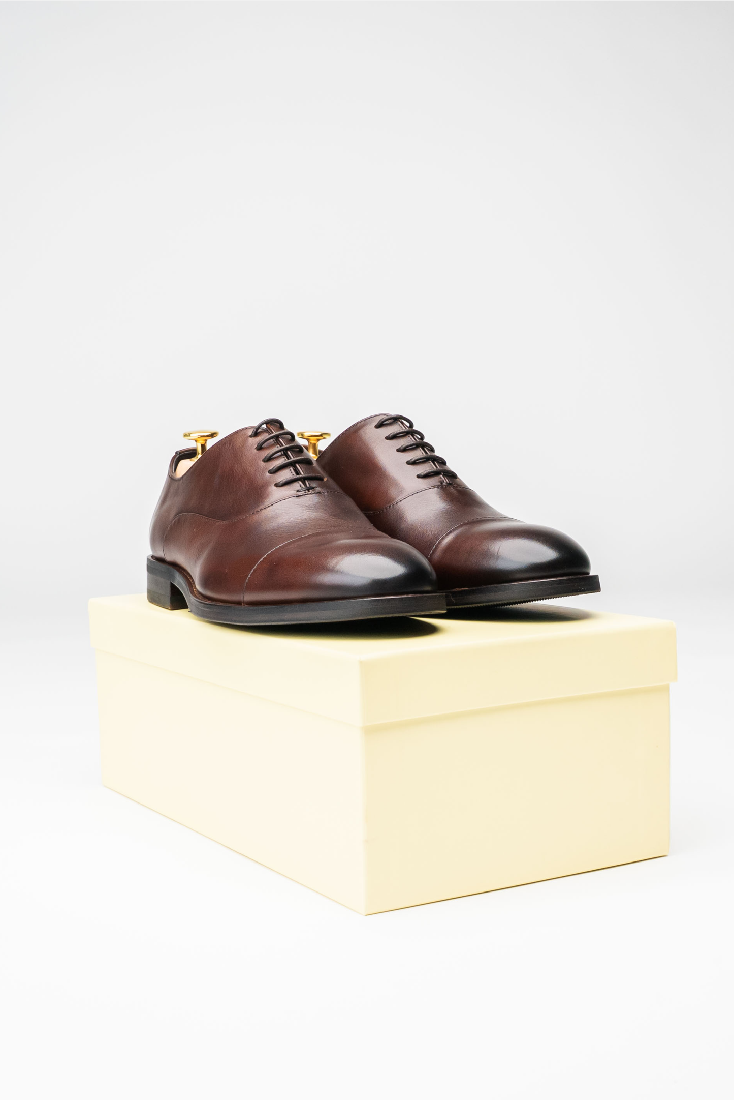Brun Oxford